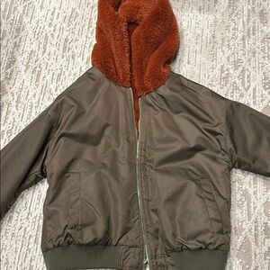 Reversible warm bomber